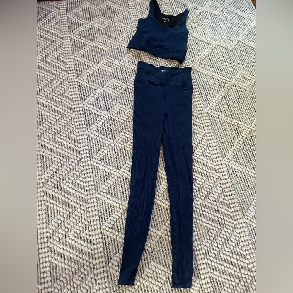 Year of ours workout set in navy